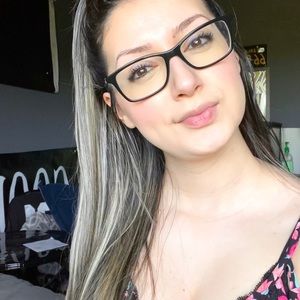 Meet your Posher, Silvia